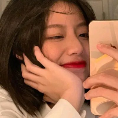 壁花女孩梦游中